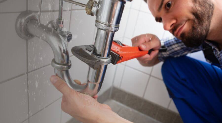 Professional same day plumber services in La Fontaine, IN